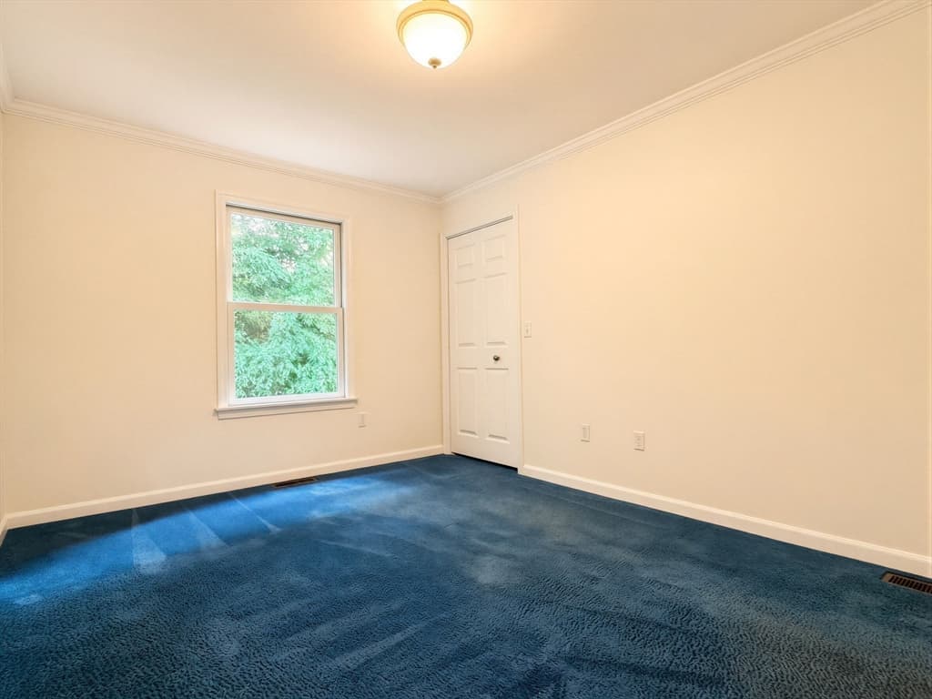 417 Alvord Place # 417, South Hadley MA 01075 photo 25