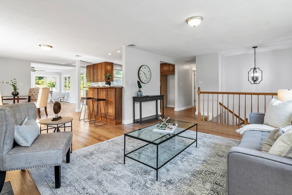 36 Prouty Rd, Burlington MA 01803 photo 7