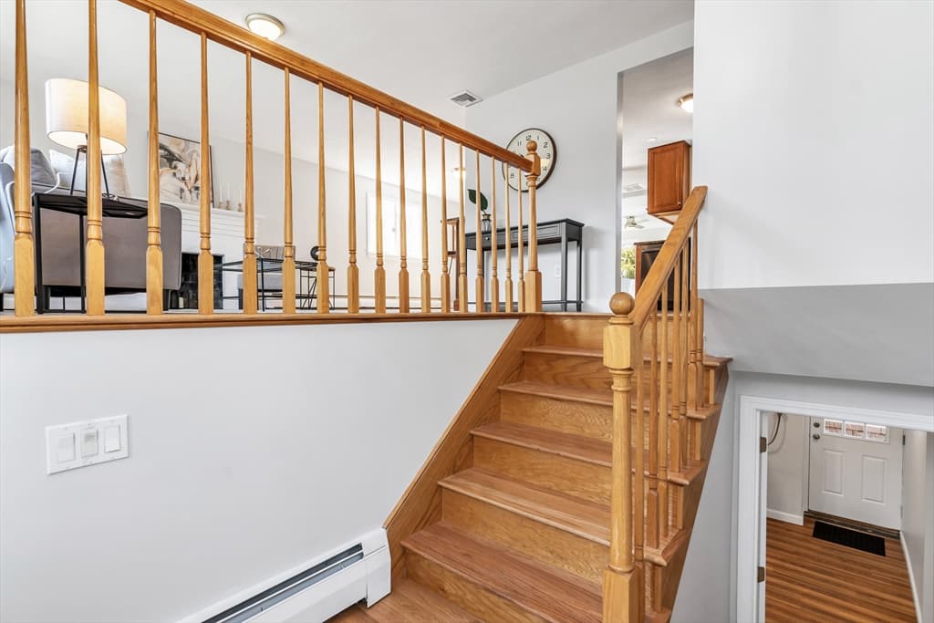 36 Prouty Rd, Burlington MA 01803 photo 3