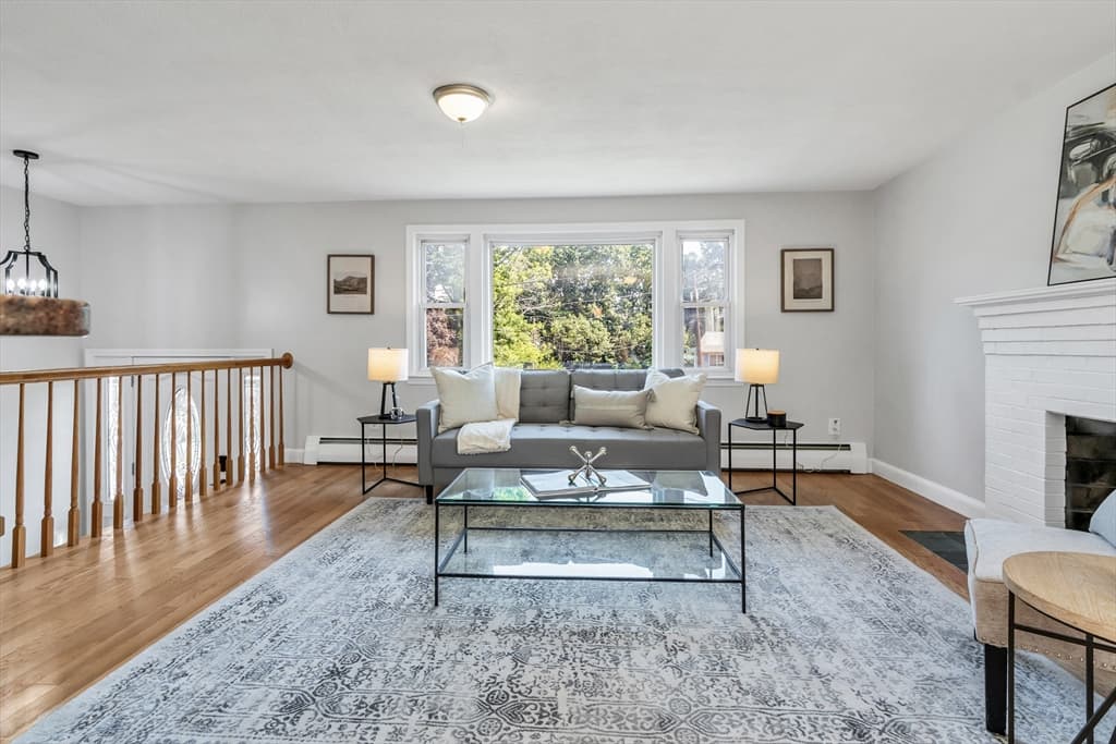 36 Prouty Rd, Burlington MA 01803 photo 5