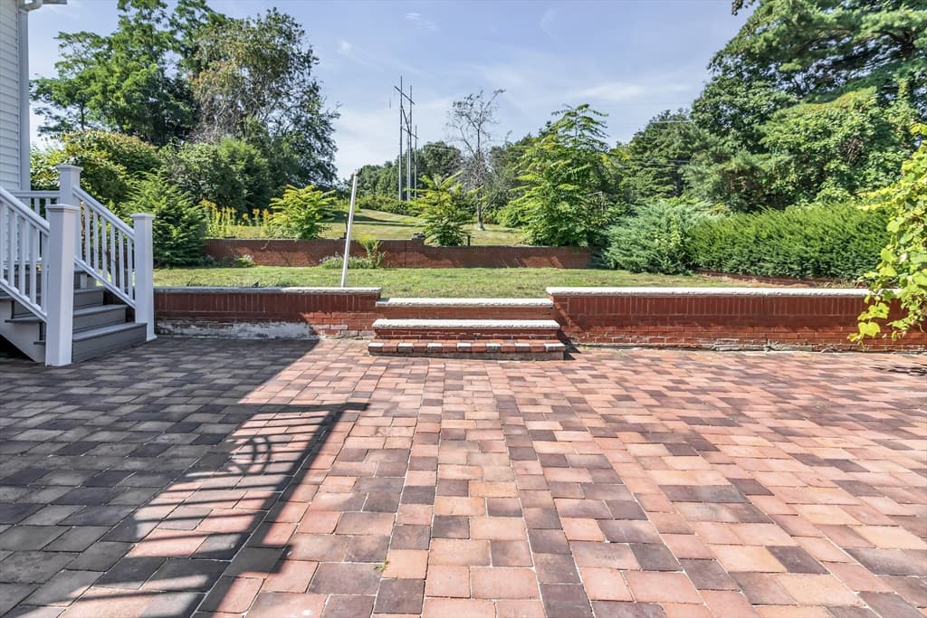 36 Prouty Rd, Burlington MA 01803 photo 34