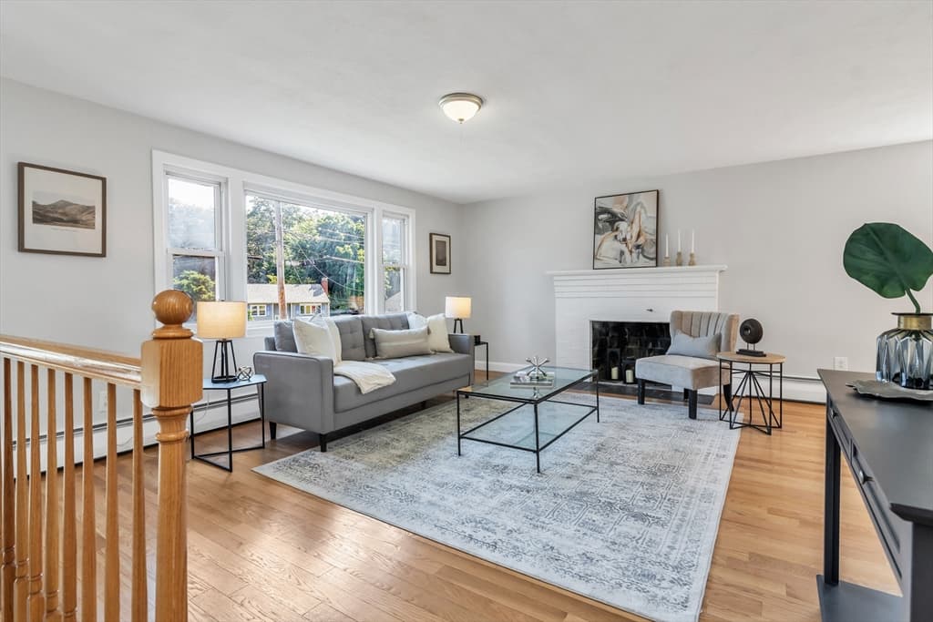 36 Prouty Rd, Burlington MA 01803 photo 4