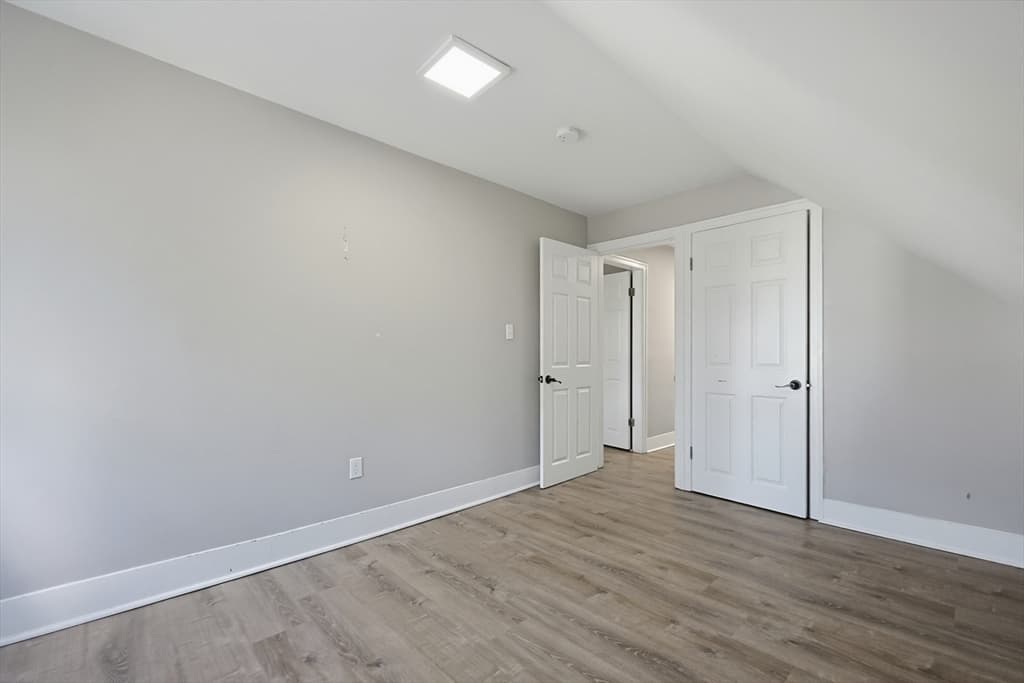 7 Pemberton, Worcester MA 01610 photo 29