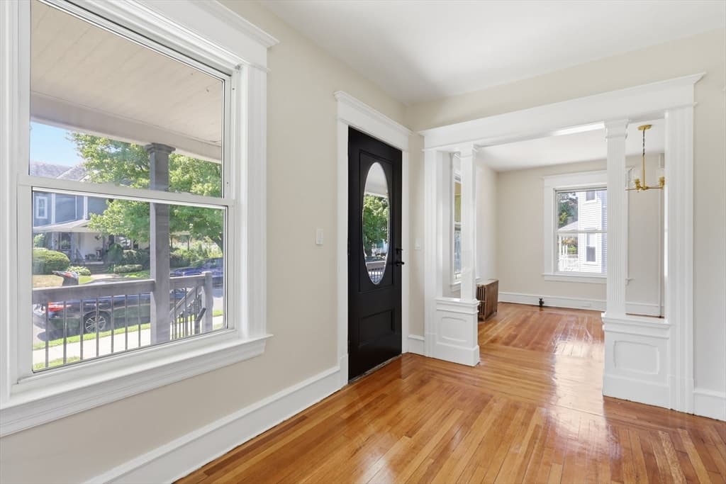 24 Washington Ave, Holyoke MA 01040 photo 7