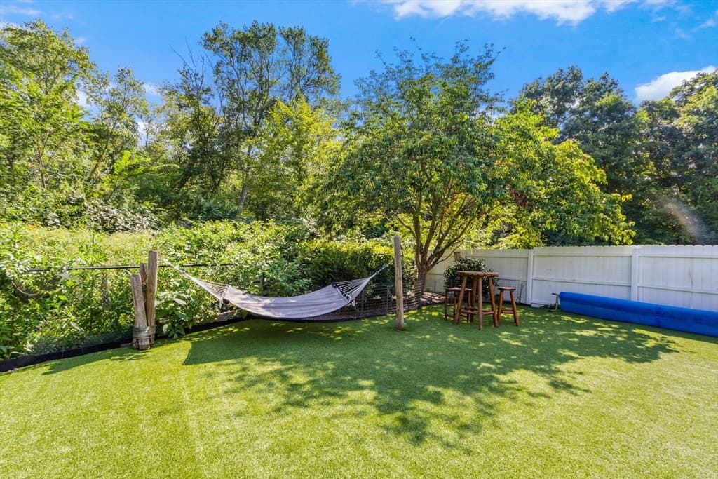 421 Oakhill Avenue, Attleboro MA 02703 photo 42