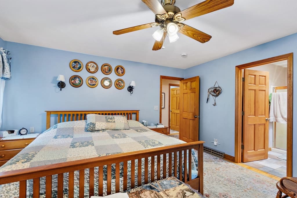 421 Oakhill Avenue, Attleboro MA 02703 photo 31