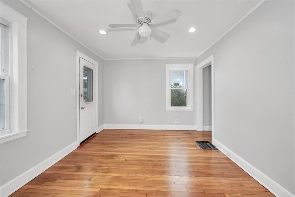 74-76 Whiton Ave, Quincy MA 02169 photo 23