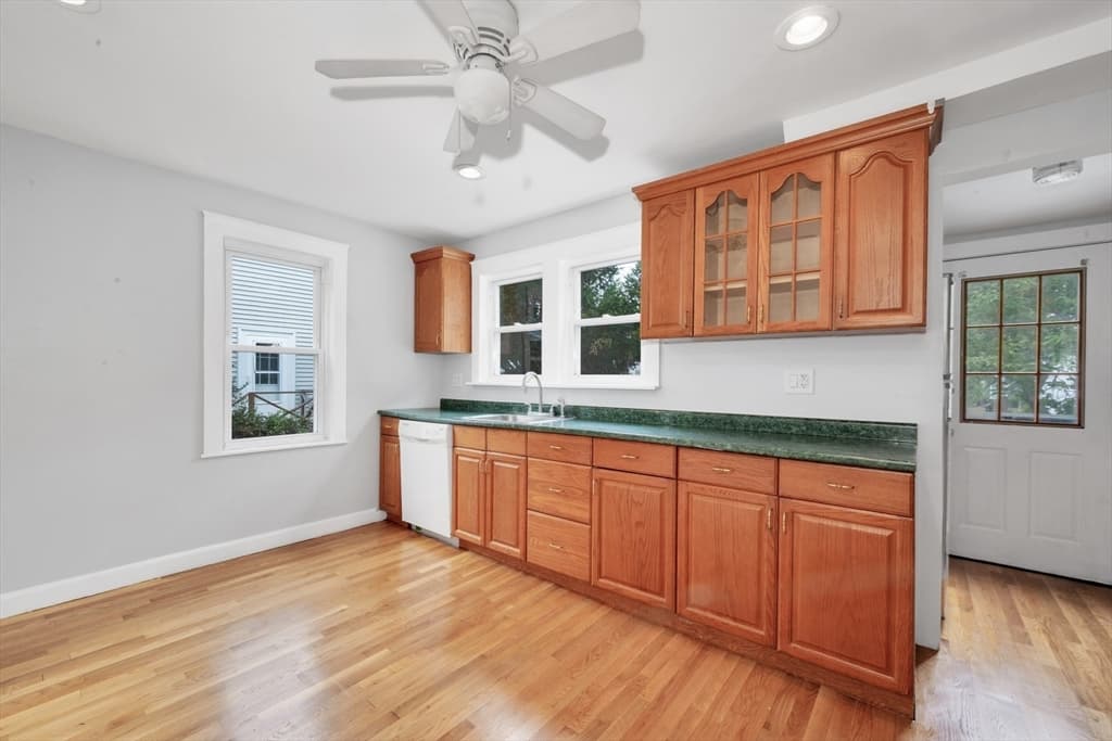 74-76 Whiton Ave, Quincy MA 02169 photo 21