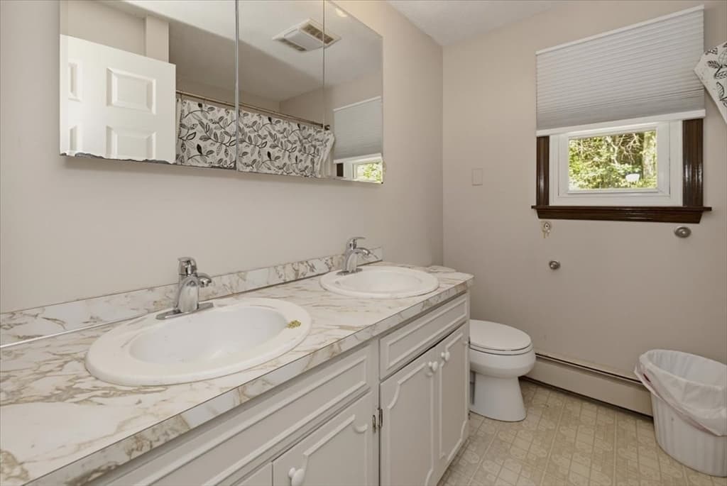 95 Jewett St, Pepperell MA 01463 photo 27