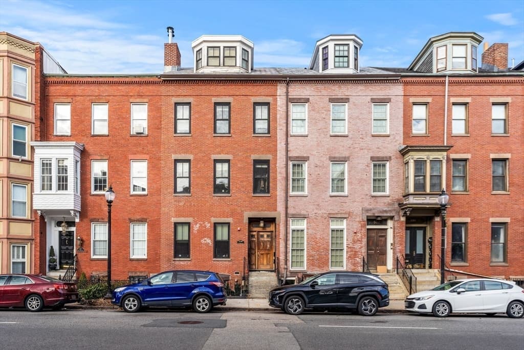 530 E Broadway # 1, Boston MA 02127 photo 16