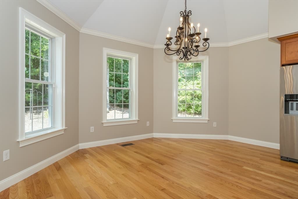 512 Fresh Meadow Ln, Dighton MA 02764 photo 12