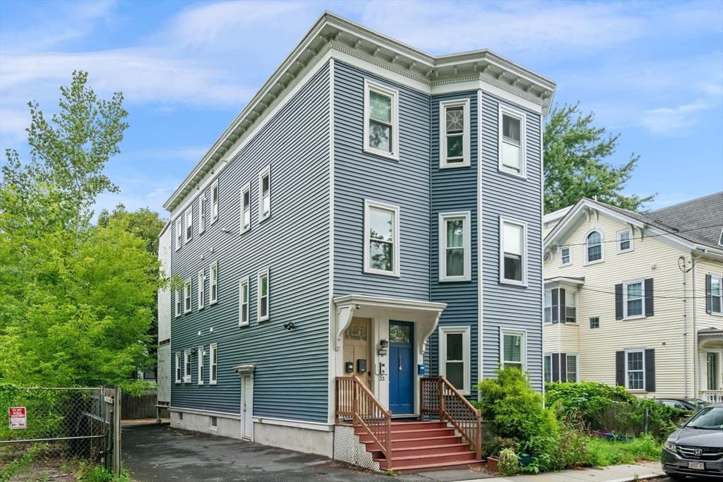 33 Plainfield St # 2, Boston MA 02130 photo 2