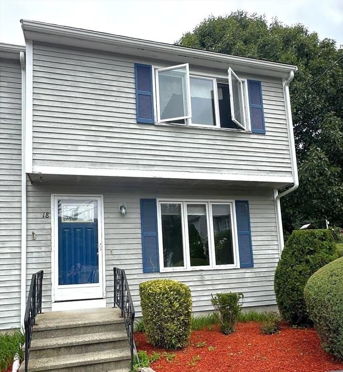 134 Terri Marie Way # 18, Fall River MA 02720 photo 2