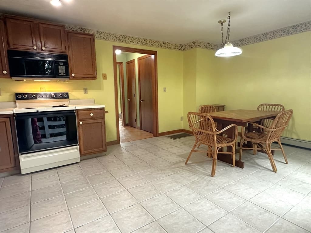 134 Terri Marie Way # 18, Fall River MA 02720 photo 9