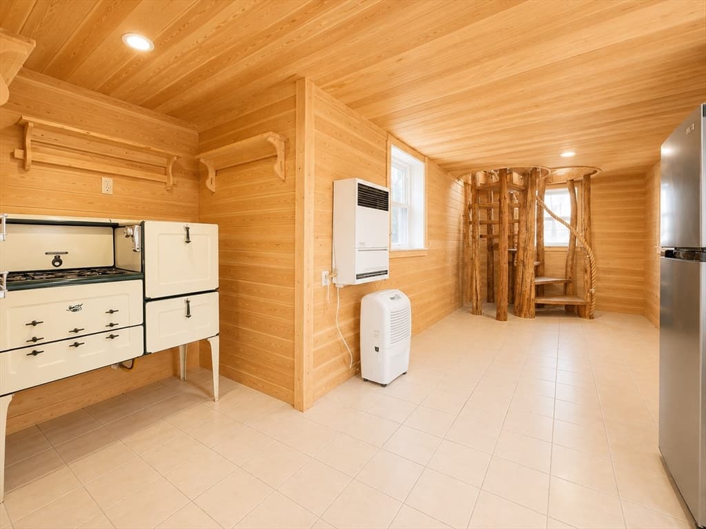 12 Hideaway Vlg # G, Bourne MA 02532 photo 16