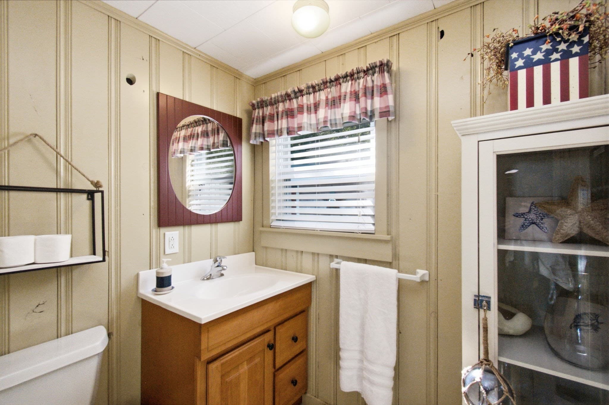 Single Family Residence at 57 Wilfin Rd, Yarmouth MA 02664, photo 25 of 39