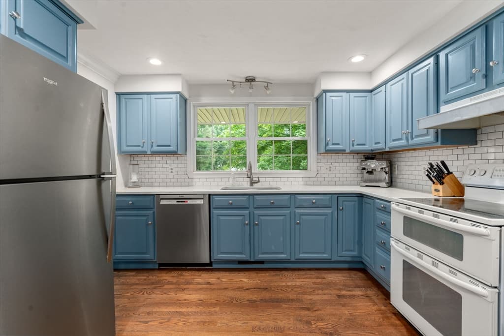 96 Grove, Shrewsbury MA 01545 photo 6