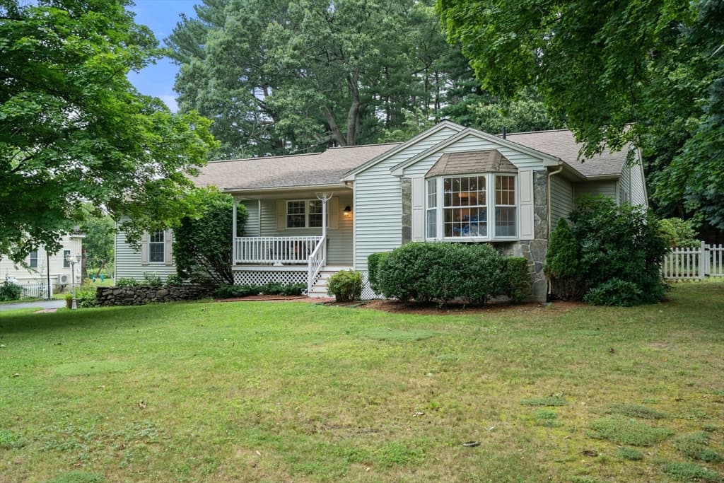 96 Grove, Shrewsbury MA 01545