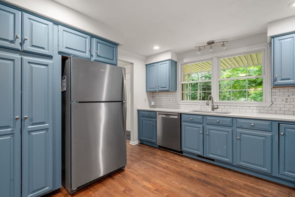 96 Grove, Shrewsbury MA 01545 photo 5