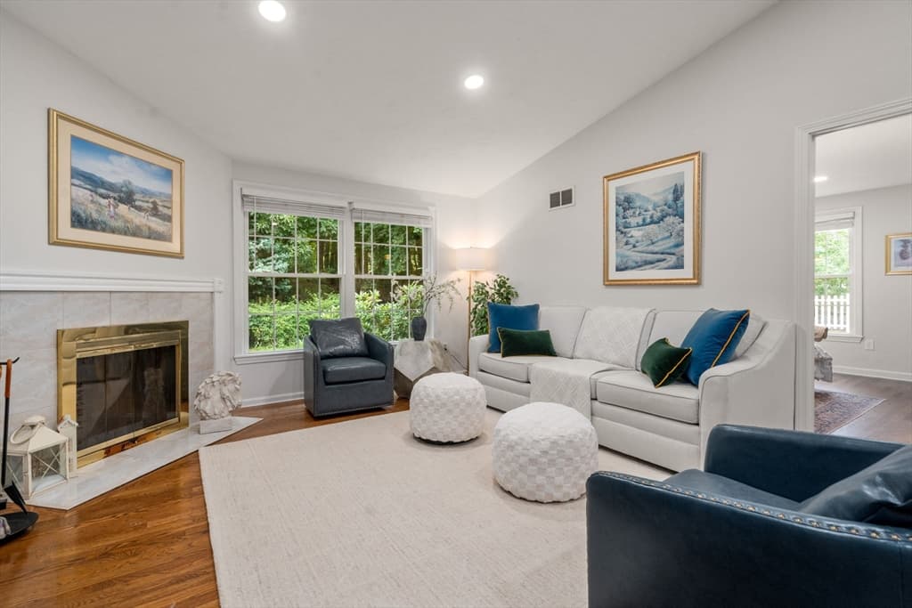 96 Grove, Shrewsbury MA 01545 photo 11
