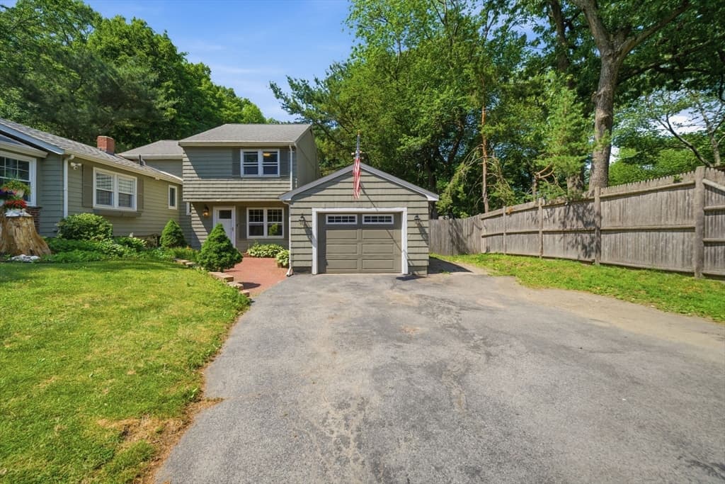 15 High Plain Sts, Sharon MA 02067 photo 2