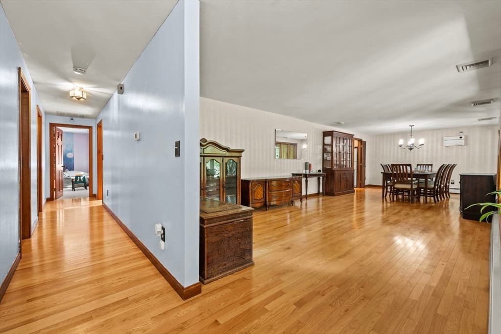 95 Walnut Street, Middleboro MA 02346 photo 8