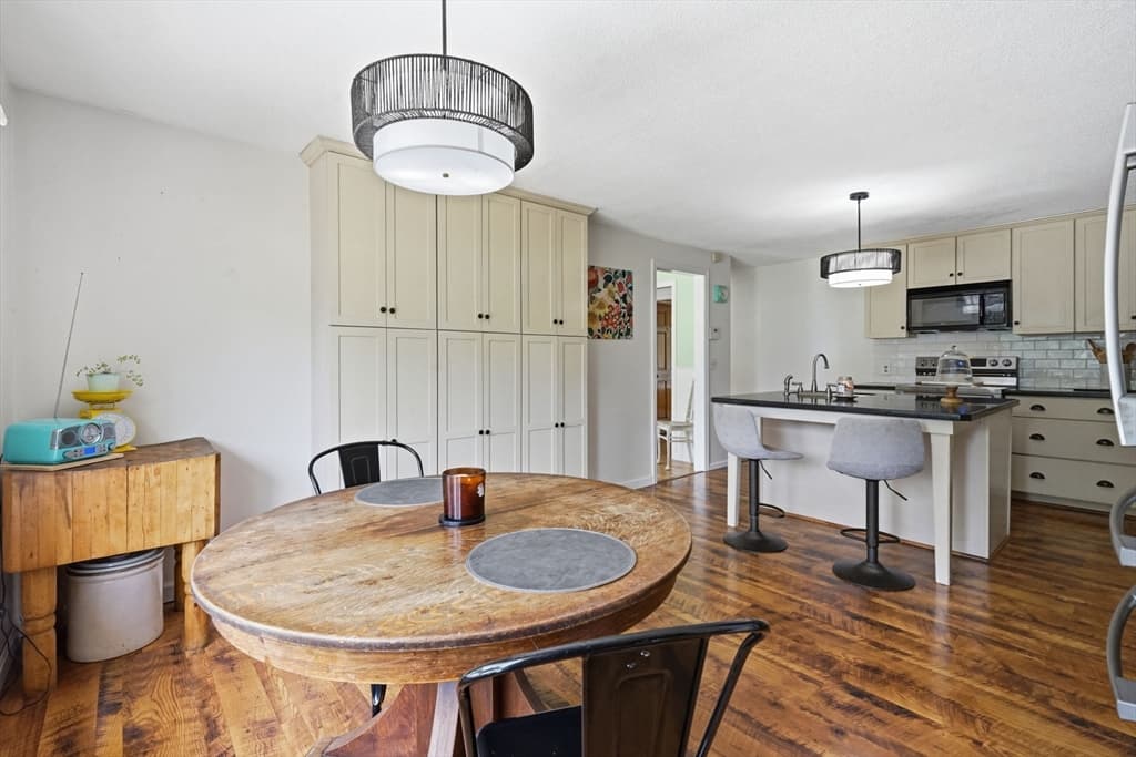Single Family Residence at 169 Sandtrap Way, Chicopee MA 01020, Chicopee, photo 17 of 42