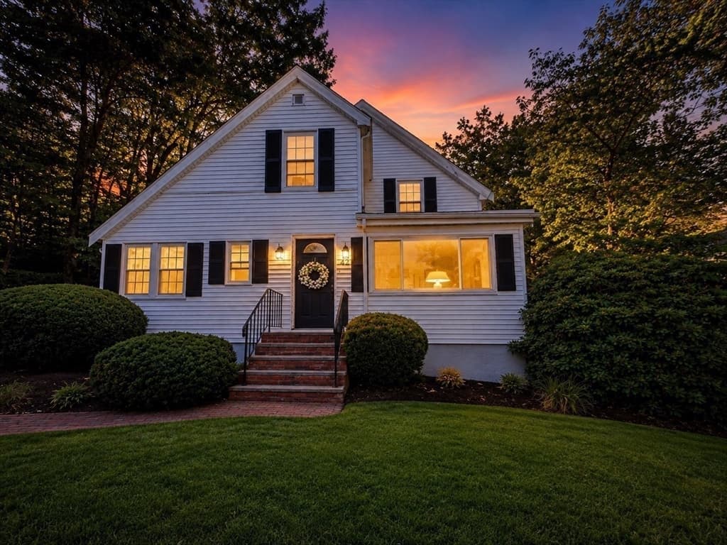 42 Howard St, Braintree MA 02184 photo 2