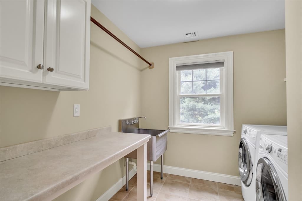 88 Woodbine Circle, Needham MA 02494 photo 26