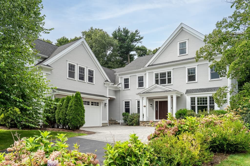 88 Woodbine Circle, Needham MA 02494