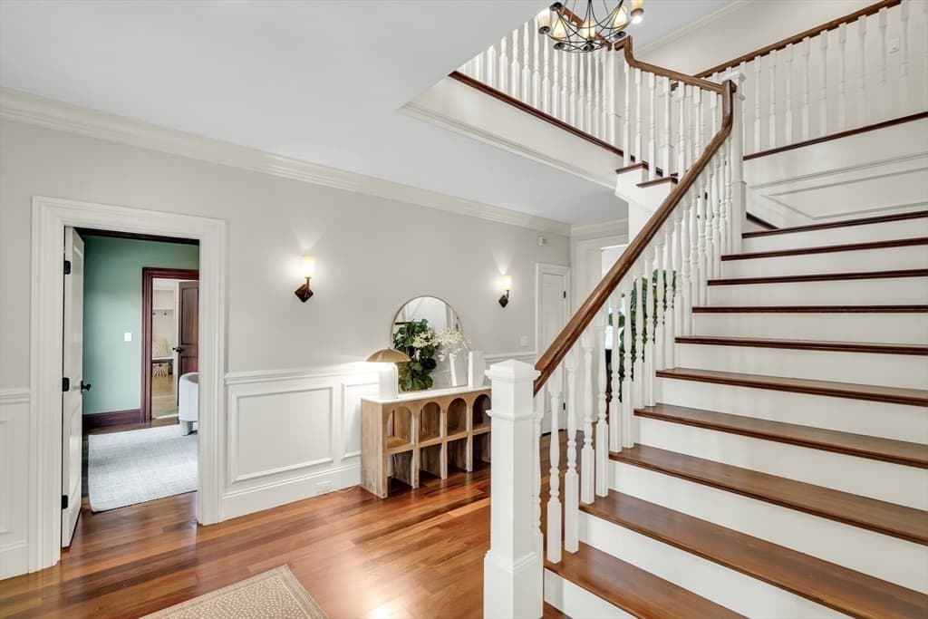88 Woodbine Circle, Needham MA 02494 photo 18