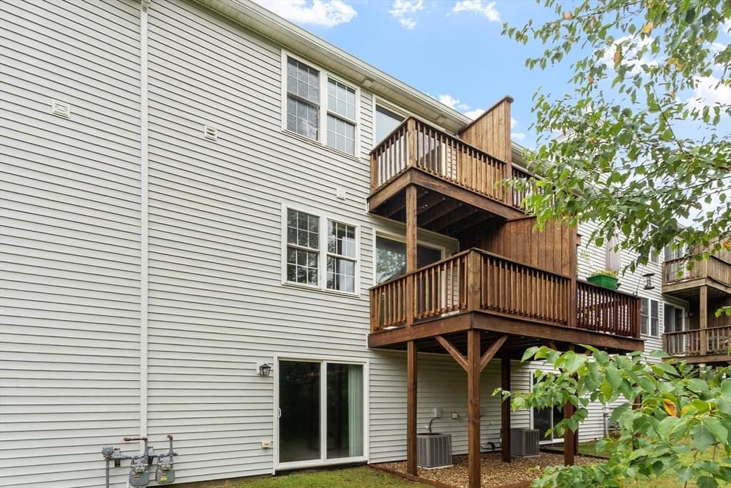 9 Green Briar Rd # 9, Fitchburg MA 01420 photo 5