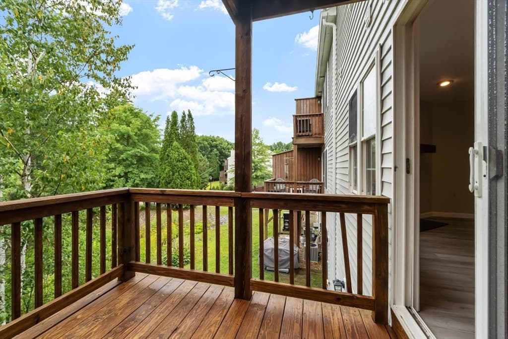 9 Green Briar Rd # 9, Fitchburg MA 01420 photo 15