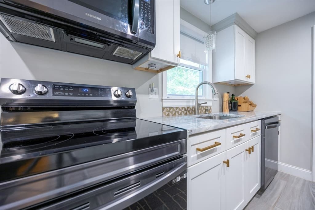 30 Sawyer Ln, Holden MA 01520 photo 20
