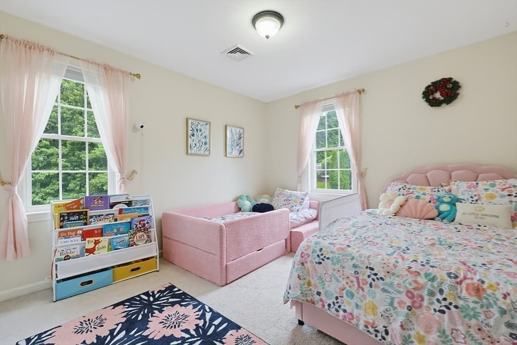 28 Roland Way, Milford MA 01757 photo 17