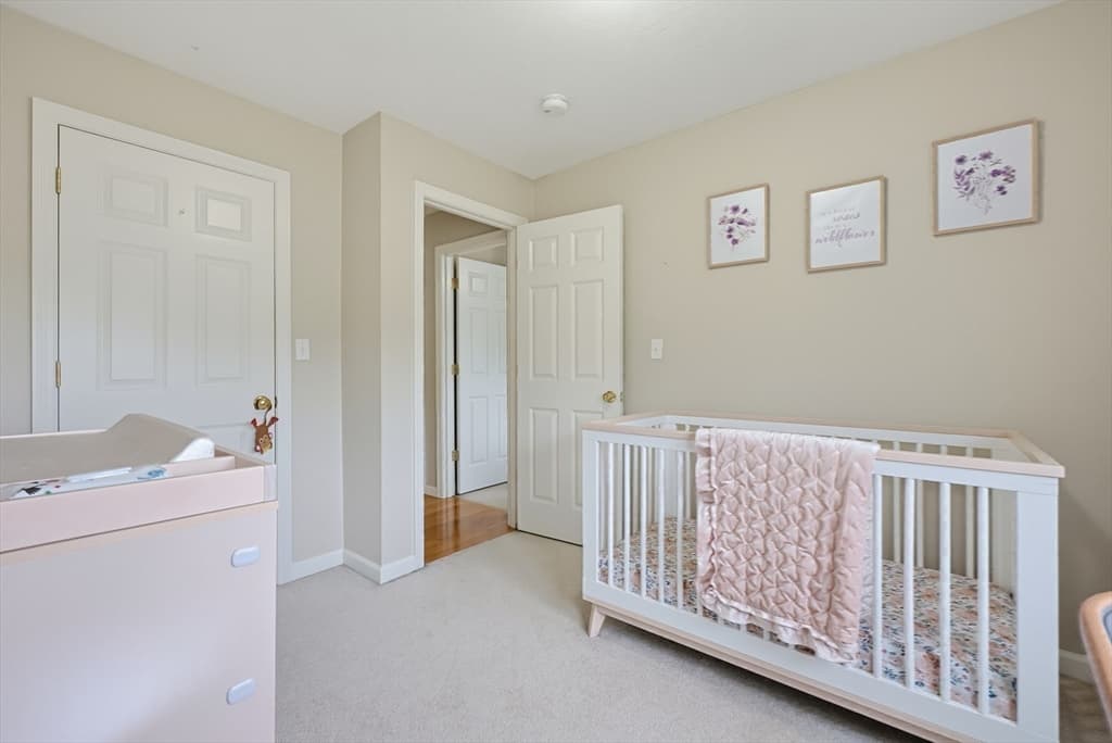 28 Roland Way, Milford MA 01757 photo 16