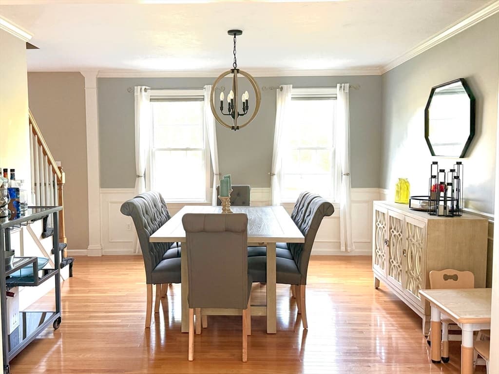 28 Roland Way, Milford MA 01757 photo 8