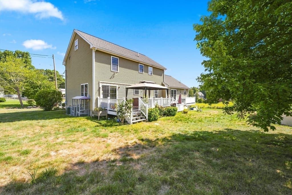 341 Primrose Hill, Dracut MA 01826 photo 37