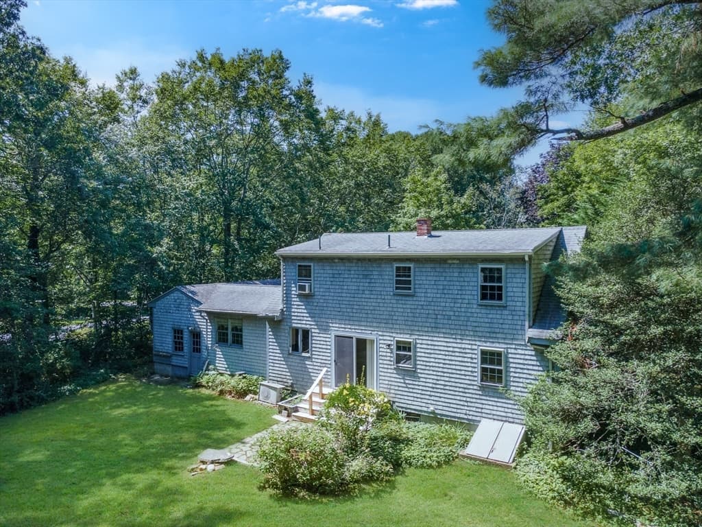 7 Tupola Ln, Mattapoisett MA 02739 photo 4
