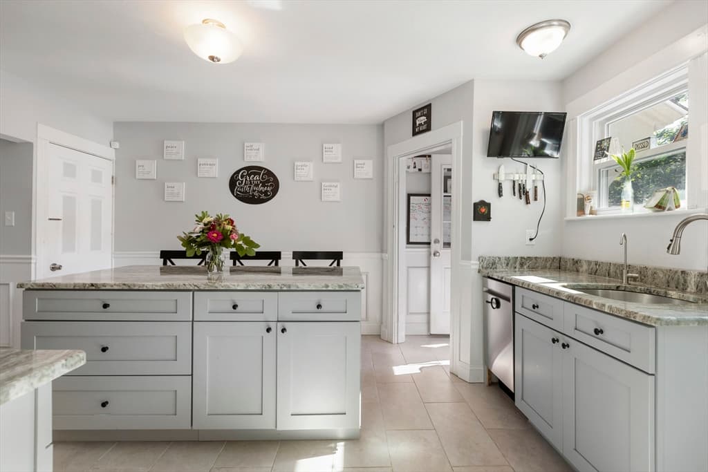 3 Oak Street # 3, Northbridge MA 01588 photo 15