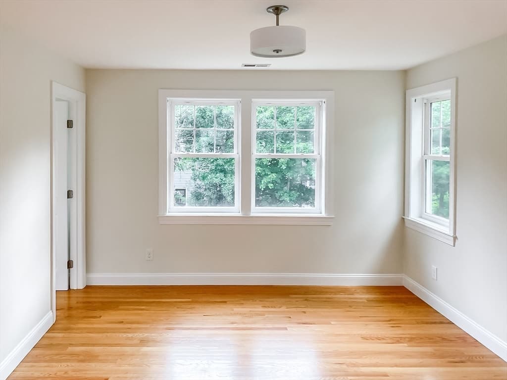 5 Oakdale Avenue, Wellesley MA 02482 photo 14