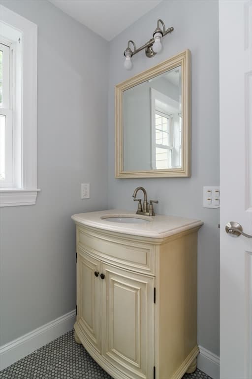 5 Oakdale Avenue, Wellesley MA 02482 photo 21