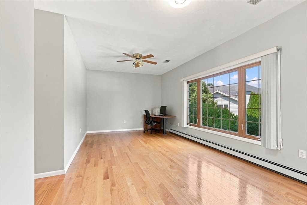 9 Sullivan Cir, Stoneham MA 02180 photo 30