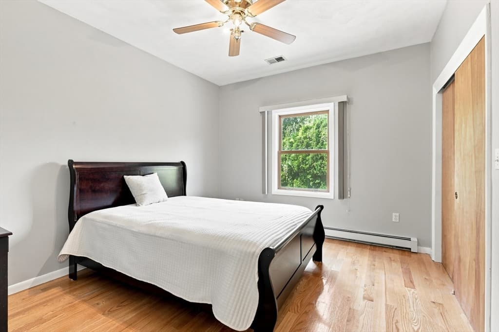 9 Sullivan Cir, Stoneham MA 02180 photo 31