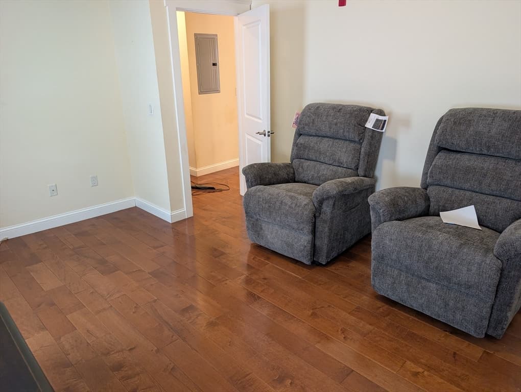 21 Bailey St # 1, Everett MA 02149 photo 12