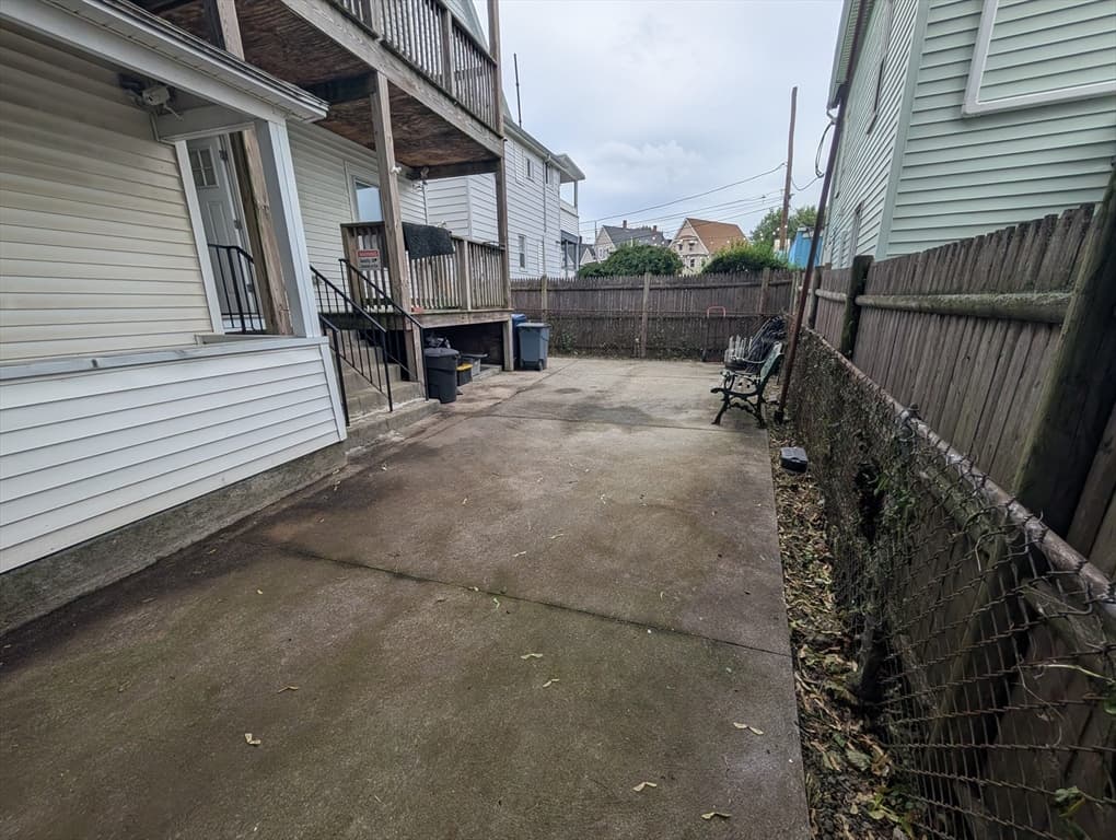 21 Bailey St # 1, Everett MA 02149 photo 26