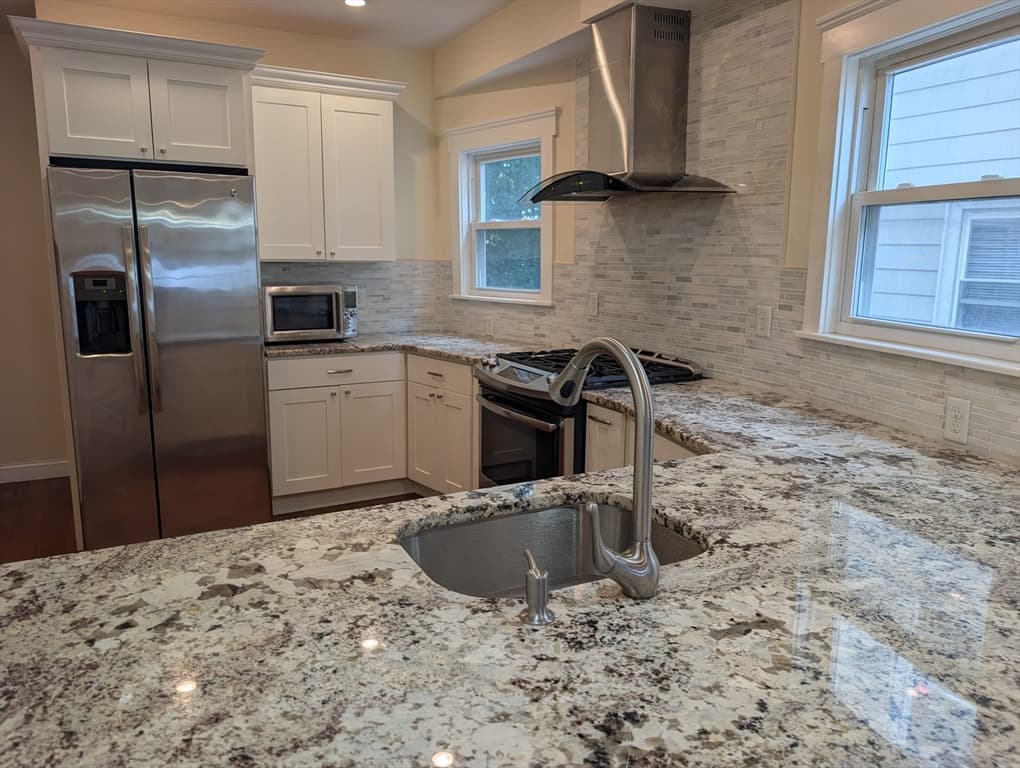 21 Bailey St # 1, Everett MA 02149