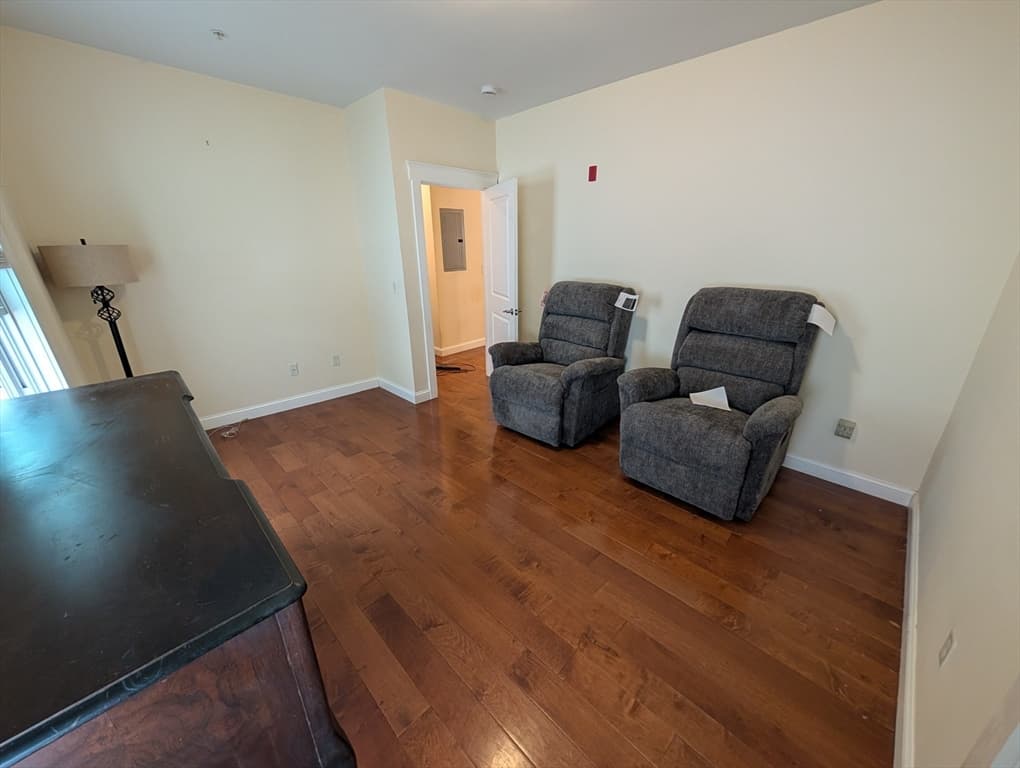 21 Bailey St # 1, Everett MA 02149 photo 15