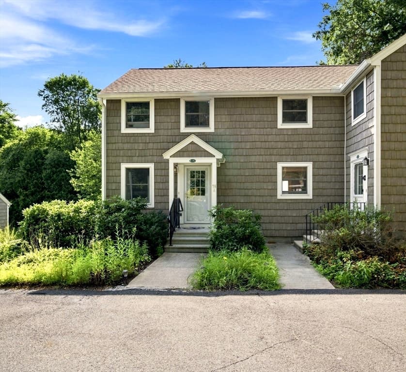 76 Laurel St # A, Greenfield MA 01301 photo 4