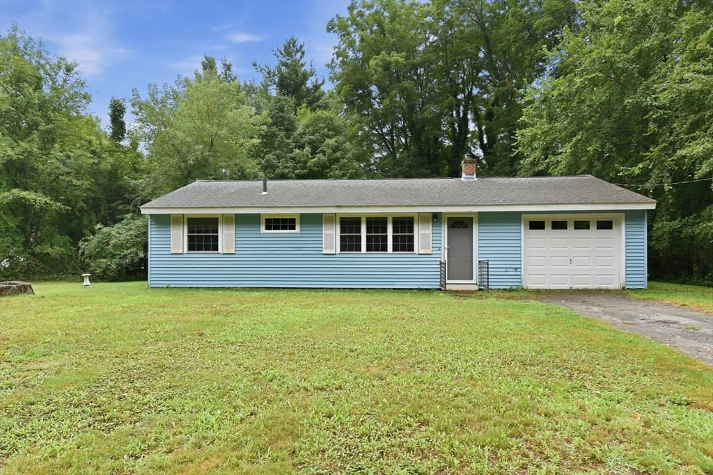 131 Goulding Street, Holliston MA 01746